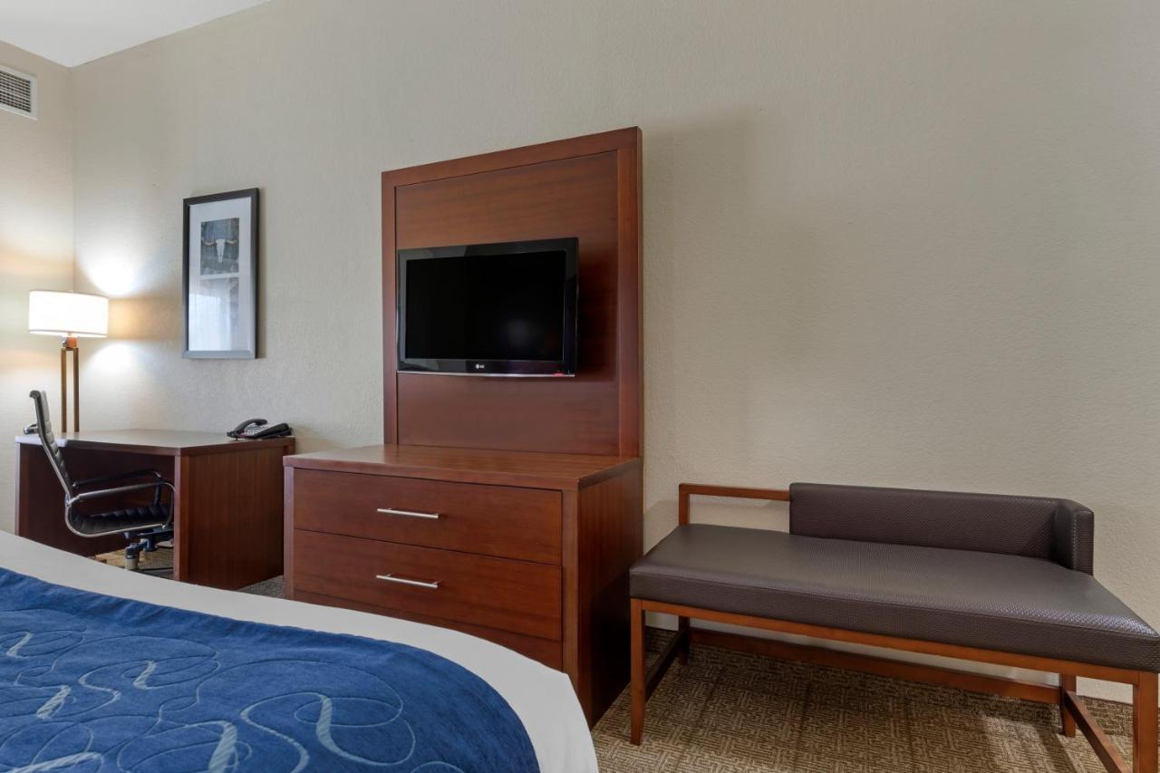 Comfort Suites Gainesville Extérieur photo