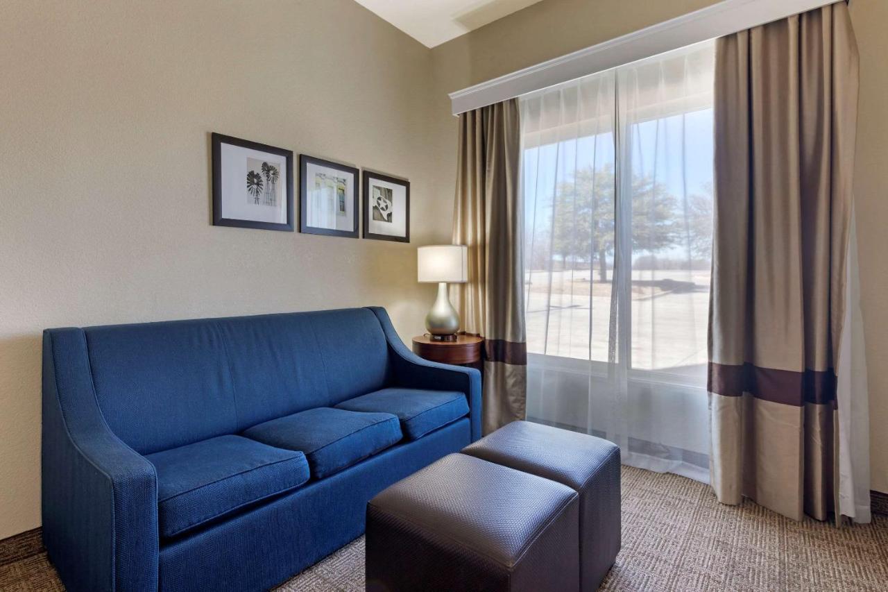 Comfort Suites Gainesville Extérieur photo