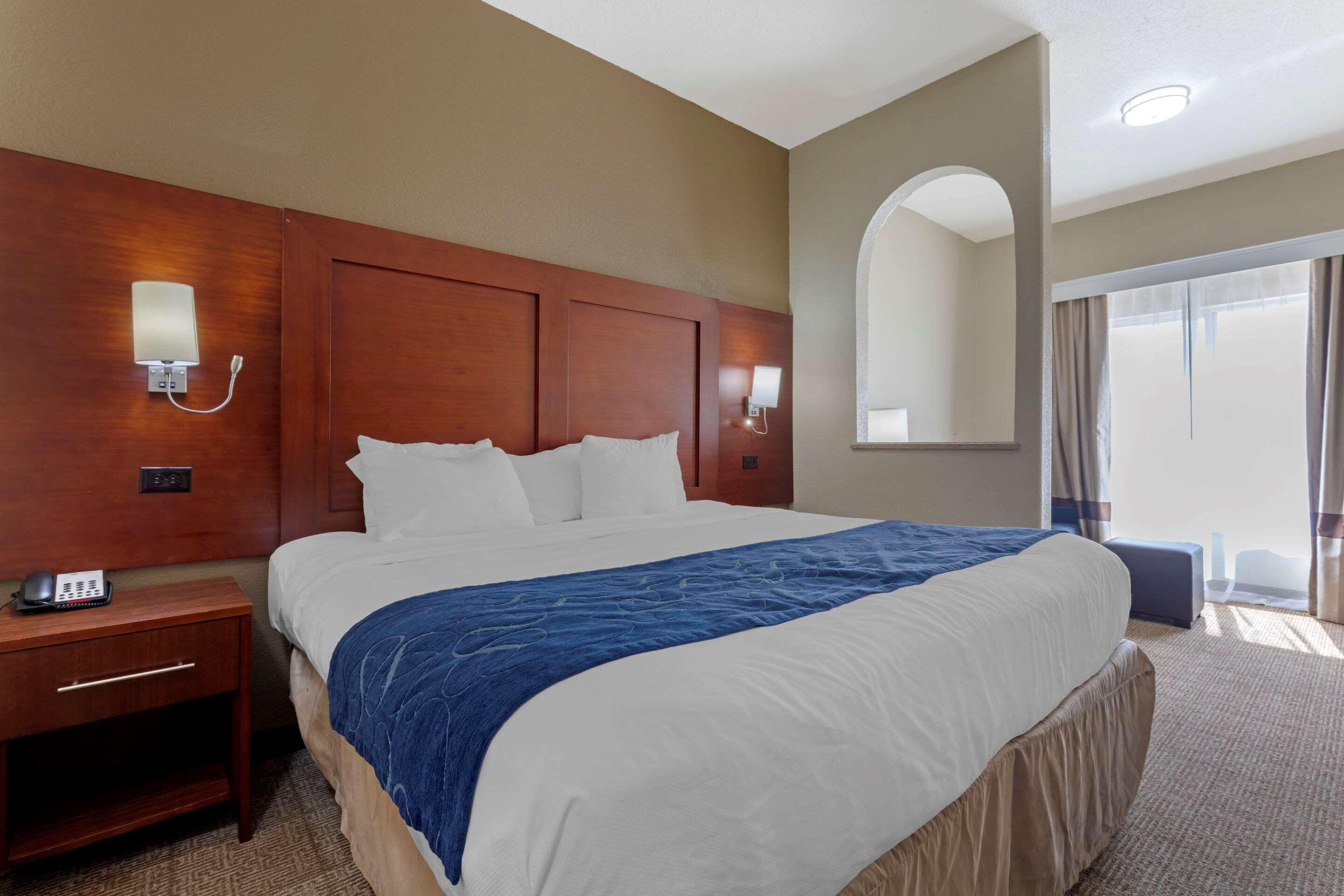 Comfort Suites Gainesville Extérieur photo