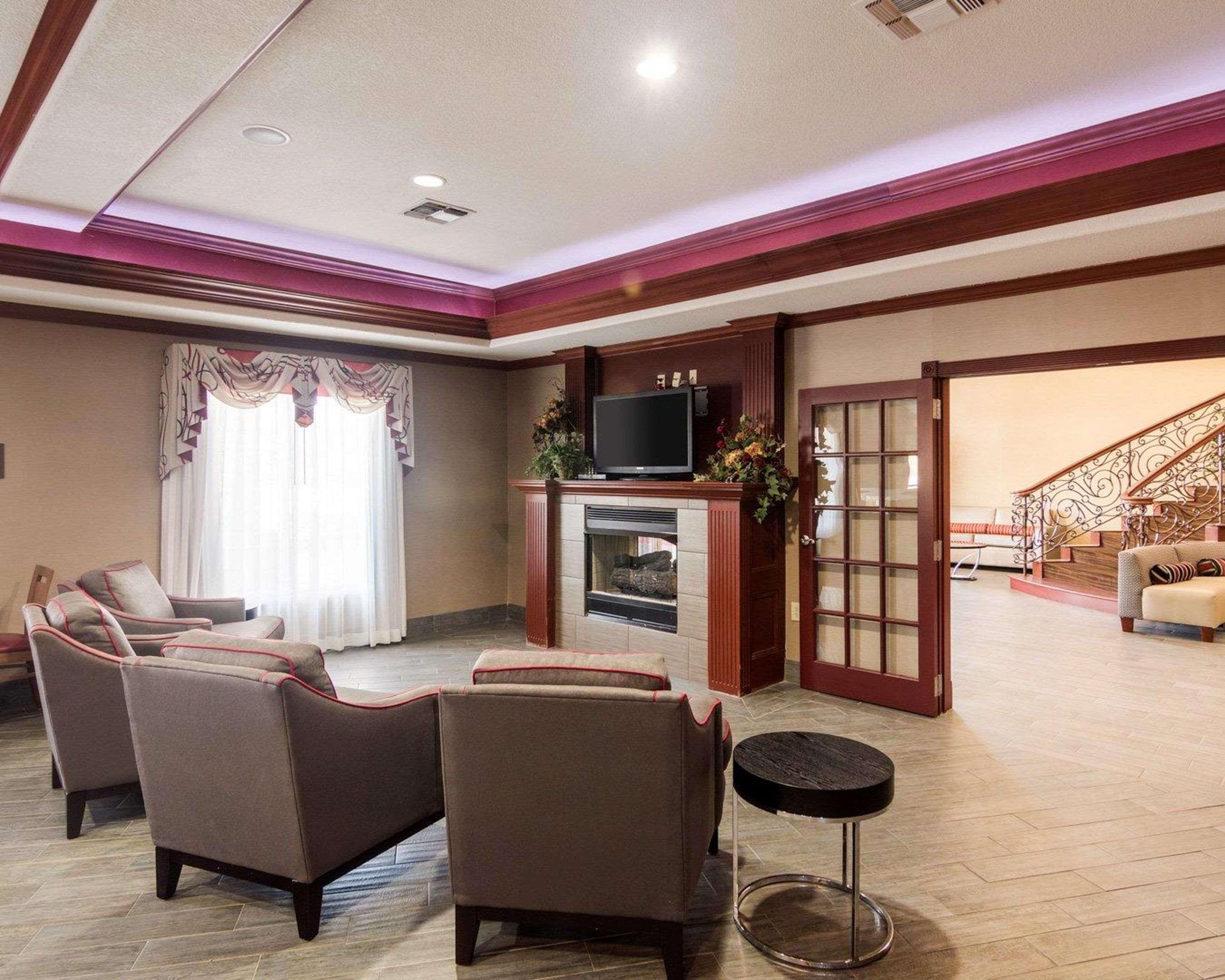 Comfort Suites Gainesville Extérieur photo