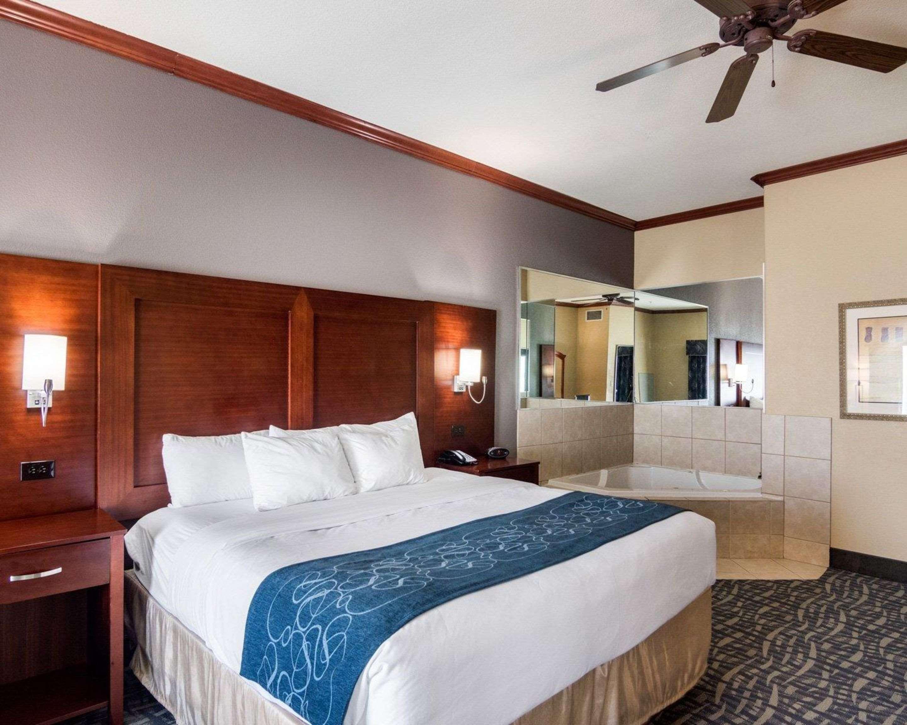 Comfort Suites Gainesville Extérieur photo