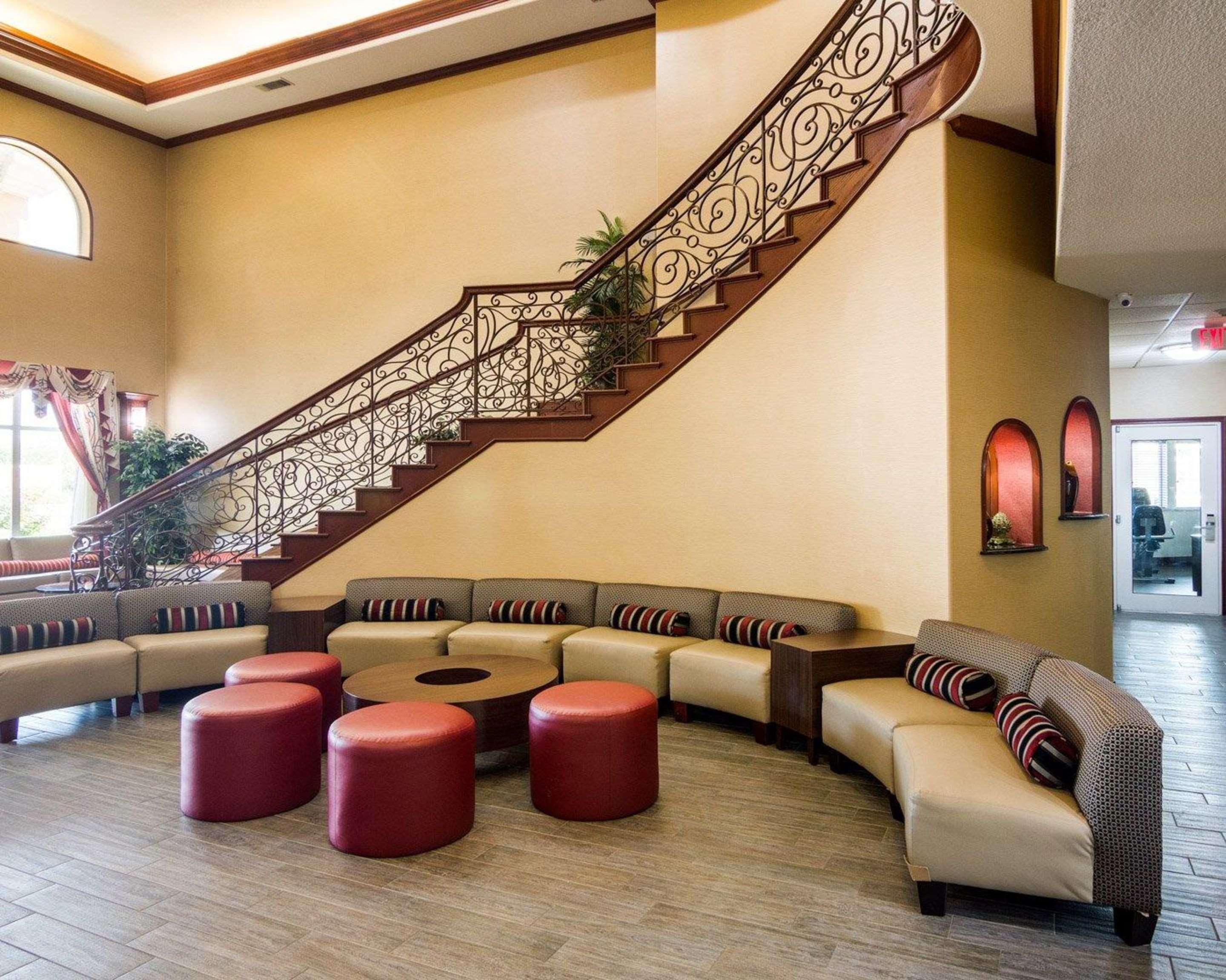 Comfort Suites Gainesville Extérieur photo
