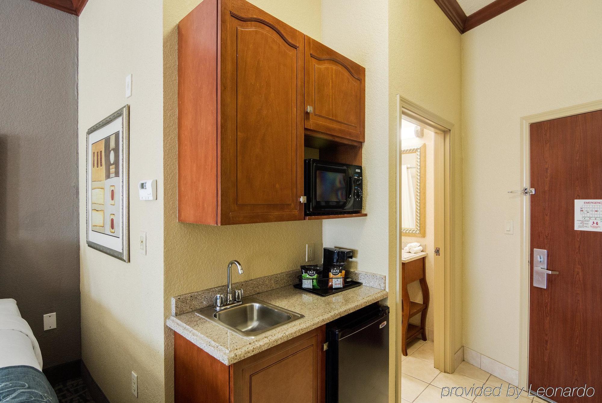 Comfort Suites Gainesville Extérieur photo